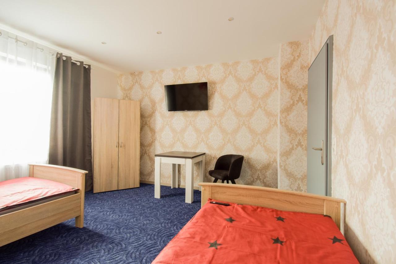 Mainzimmer - Business Apartments Hasloch  エクステリア 写真