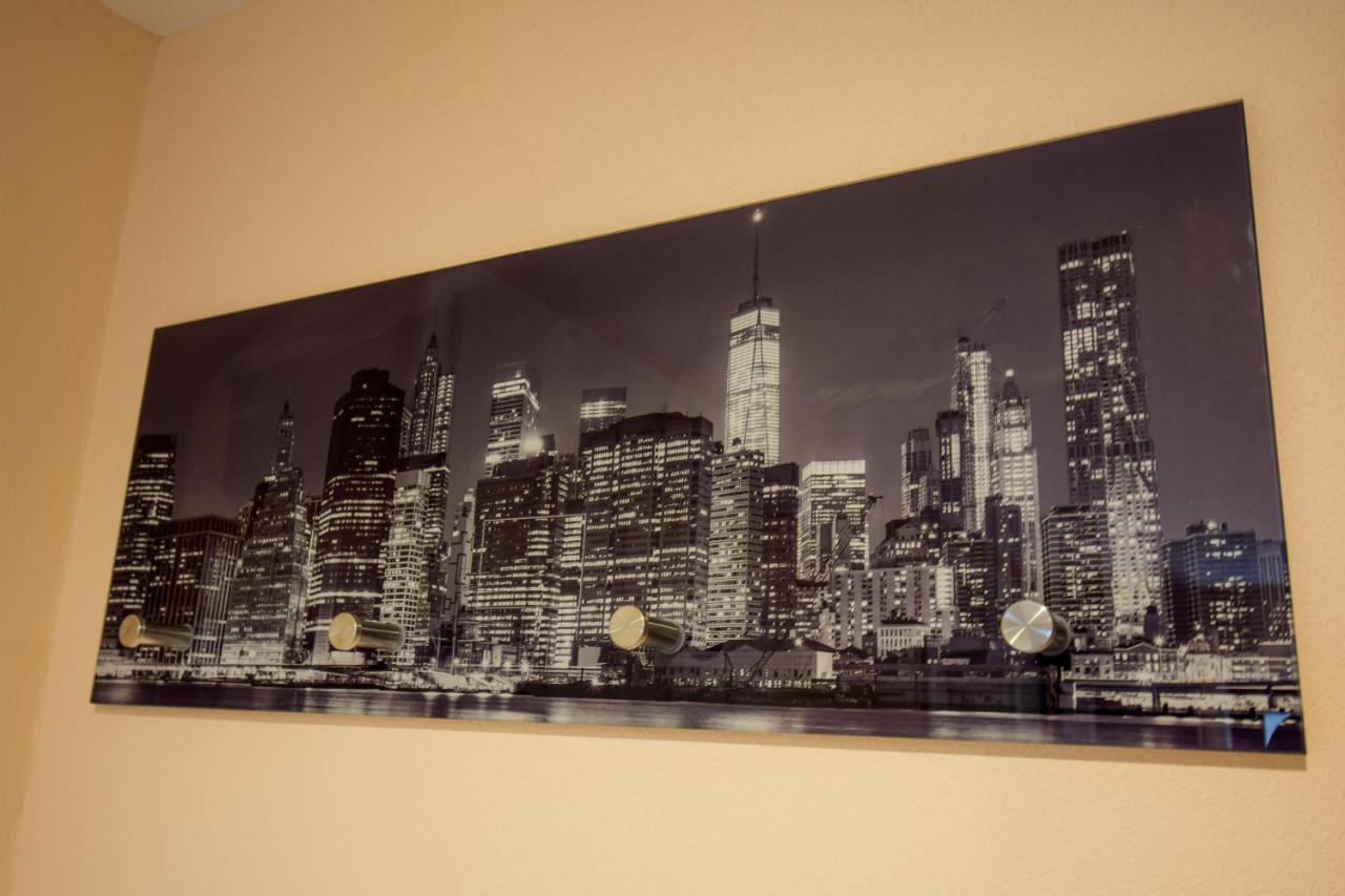 Mainzimmer - Business Apartments Hasloch  エクステリア 写真